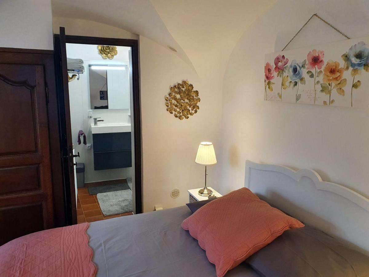 La Chambre D'Hotes Du Cladan LʼÉpine Eksteriør billede