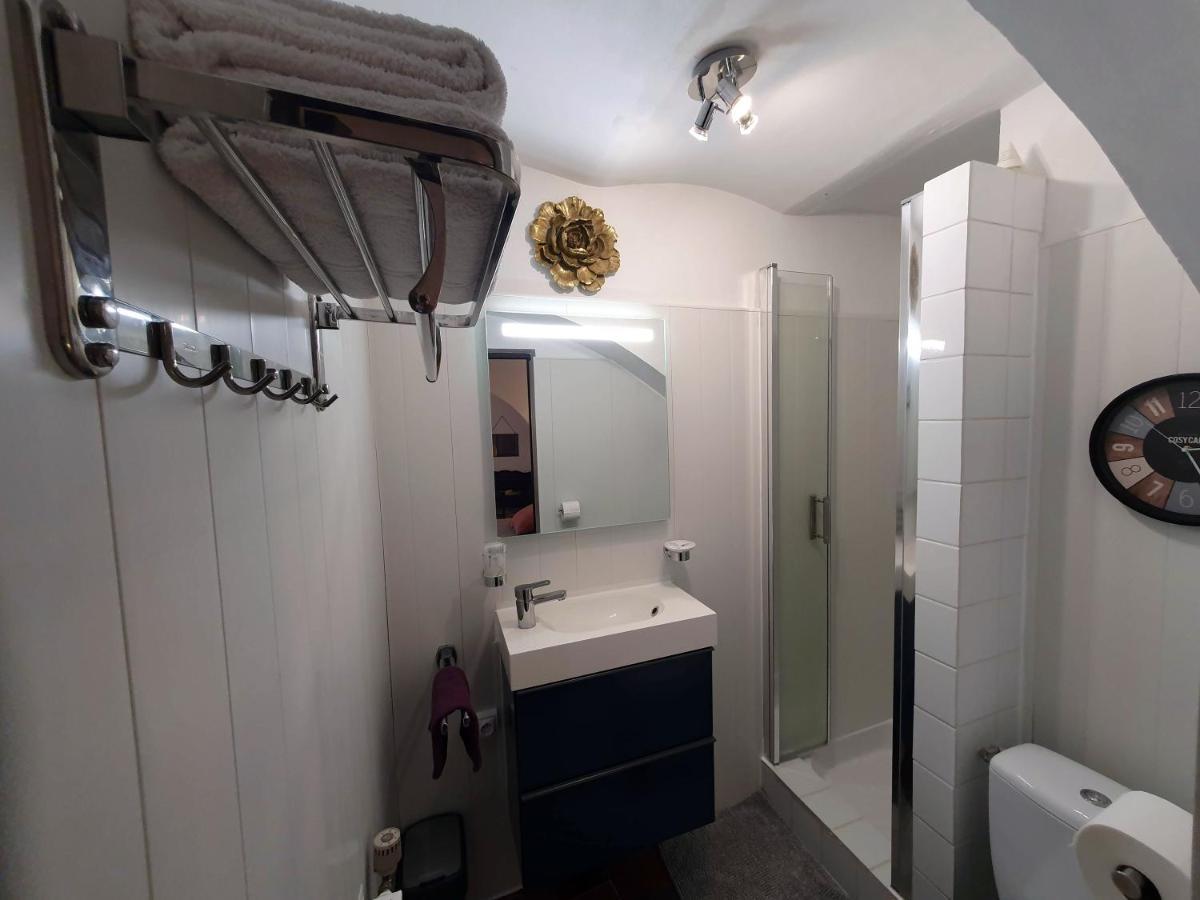 La Chambre D'Hotes Du Cladan LʼÉpine Eksteriør billede